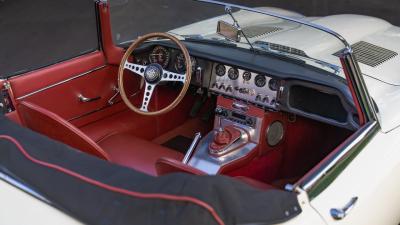 1961 Jaguar E-Type Series 1 3.8 Roadster