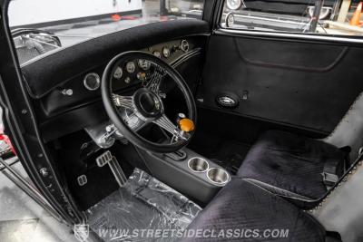 1932 Ford 3-Window Coupe