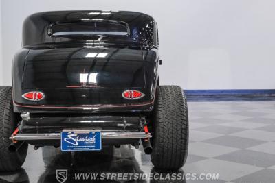 1932 Ford 3-Window Coupe