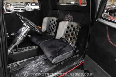 1932 Ford 3-Window Coupe