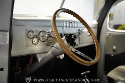 1946 Dodge 1/2-Ton Pickup