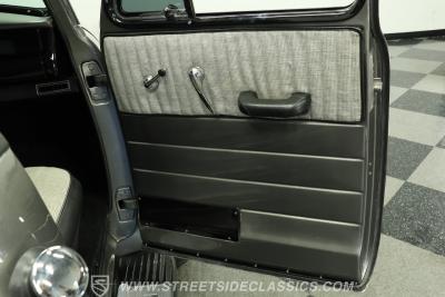1955 Chevrolet 3100 5 Window