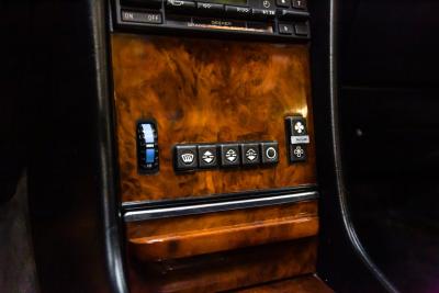 1984 Mercedes - Benz 380 SL