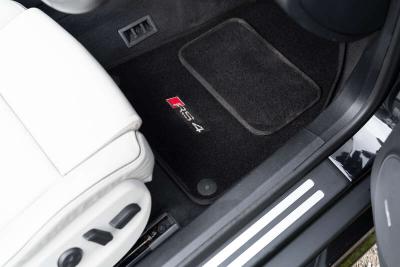 2006 Audi RS4