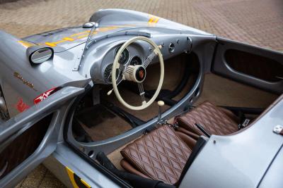 2015 Porsche 550