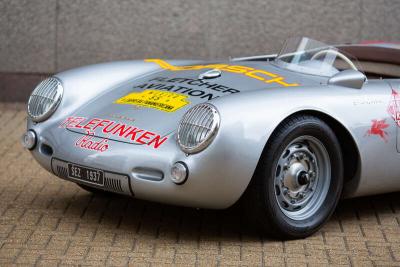 2015 Porsche 550