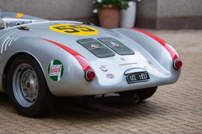2015 Porsche 550