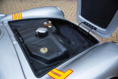 2015 Porsche 550