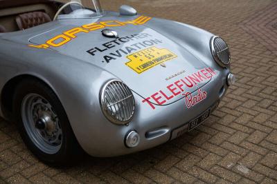2015 Porsche 550