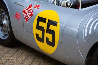 2015 Porsche 550