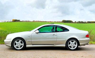 2000 Mercedes - Benz CLK55 AMG