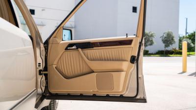 1992 Mercedes - Benz 500 E