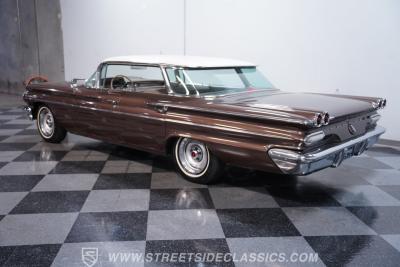 1960 Pontiac Catalina Vista