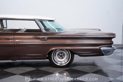 1960 Pontiac Catalina Vista