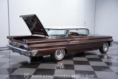 1960 Pontiac Catalina Vista