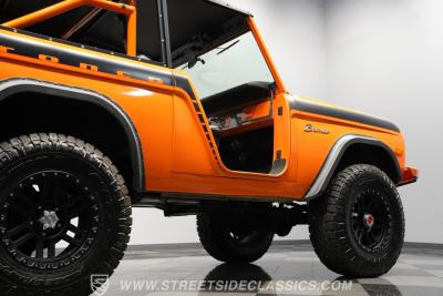 1974 Ford Bronco 4X4 Roadster Tribute