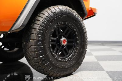 1974 Ford Bronco 4X4 Roadster Tribute