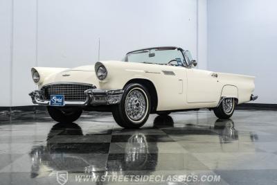 1957 Ford Thunderbird