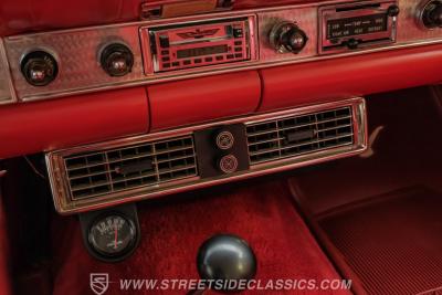 1957 Ford Thunderbird