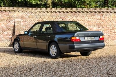 1992 Mercedes - Benz Mercedes Benz 200 E W124 &ldquo;36.000 km with one owner&rdquo; NEW ORIGINAL CONDITION