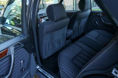 1992 Mercedes - Benz Mercedes Benz 200 E W124 &ldquo;36.000 km with one owner&rdquo; NEW ORIGINAL CONDITION