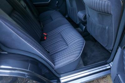 1992 Mercedes - Benz Mercedes Benz 200 E W124 &ldquo;36.000 km with one owner&rdquo; NEW ORIGINAL CONDITION