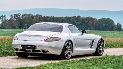 2011 Mercedes - Benz SLS AMG