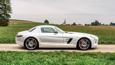 2011 Mercedes - Benz SLS AMG
