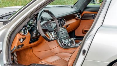 2011 Mercedes - Benz SLS AMG