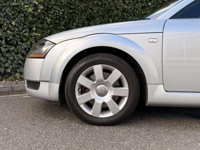 2004 Audi TT