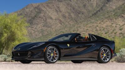 2022 Ferrari 812 GTS