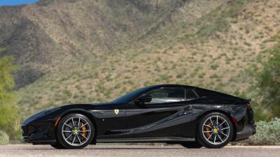 2022 Ferrari 812 GTS