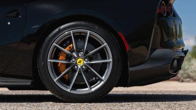 2022 Ferrari 812 GTS