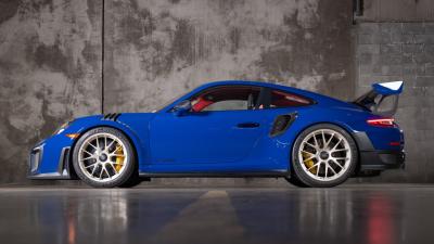 2019 Porsche 911 GT2 RS Weissach Package