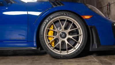 2019 Porsche 911 GT2 RS Weissach Package