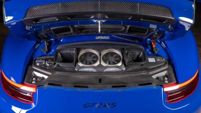 2019 Porsche 911 GT2 RS Weissach Package