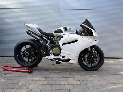 2015 Ducati 1299 PANIGALE V2