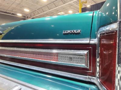 1975 Lincoln Continental
