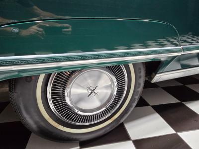 1975 Lincoln Continental