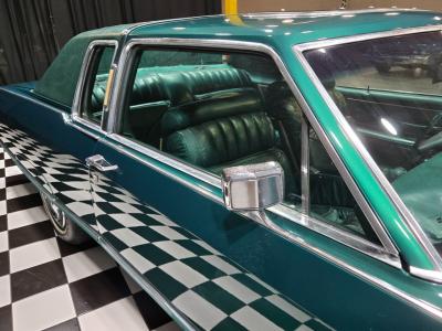 1975 Lincoln Continental