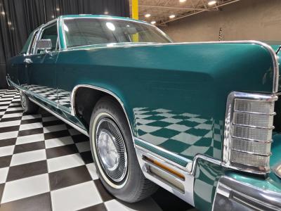 1975 Lincoln Continental