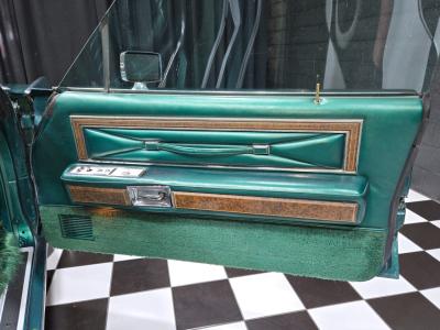 1975 Lincoln Continental
