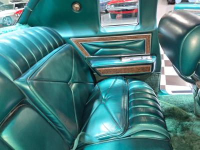 1975 Lincoln Continental