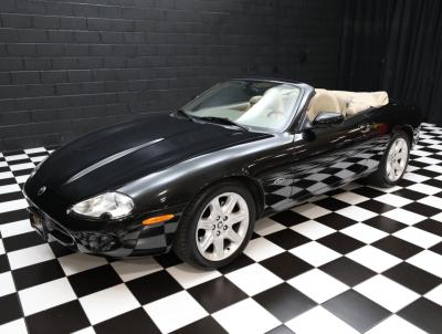 2000 Jaguar XK-Series