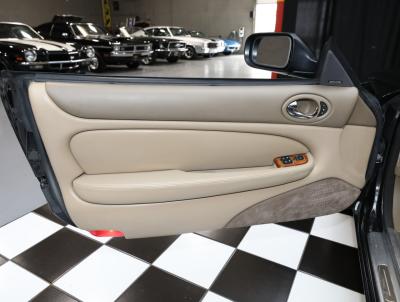 2000 Jaguar XK-Series