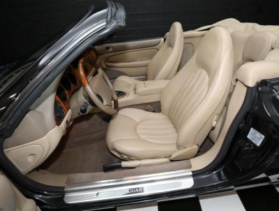 2000 Jaguar XK-Series