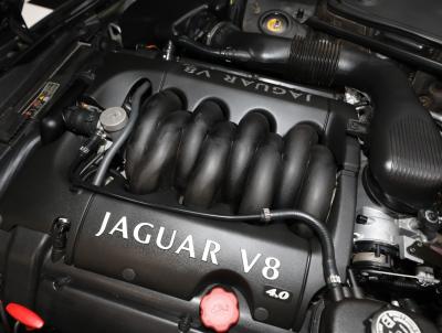 2000 Jaguar XK-Series