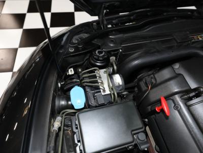 2000 Jaguar XK-Series
