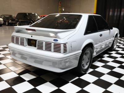 1992 Ford Mustang