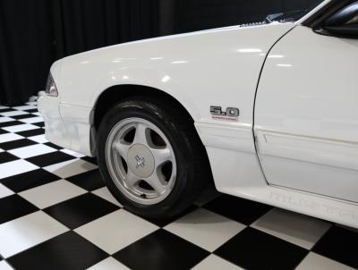 1992 Ford Mustang